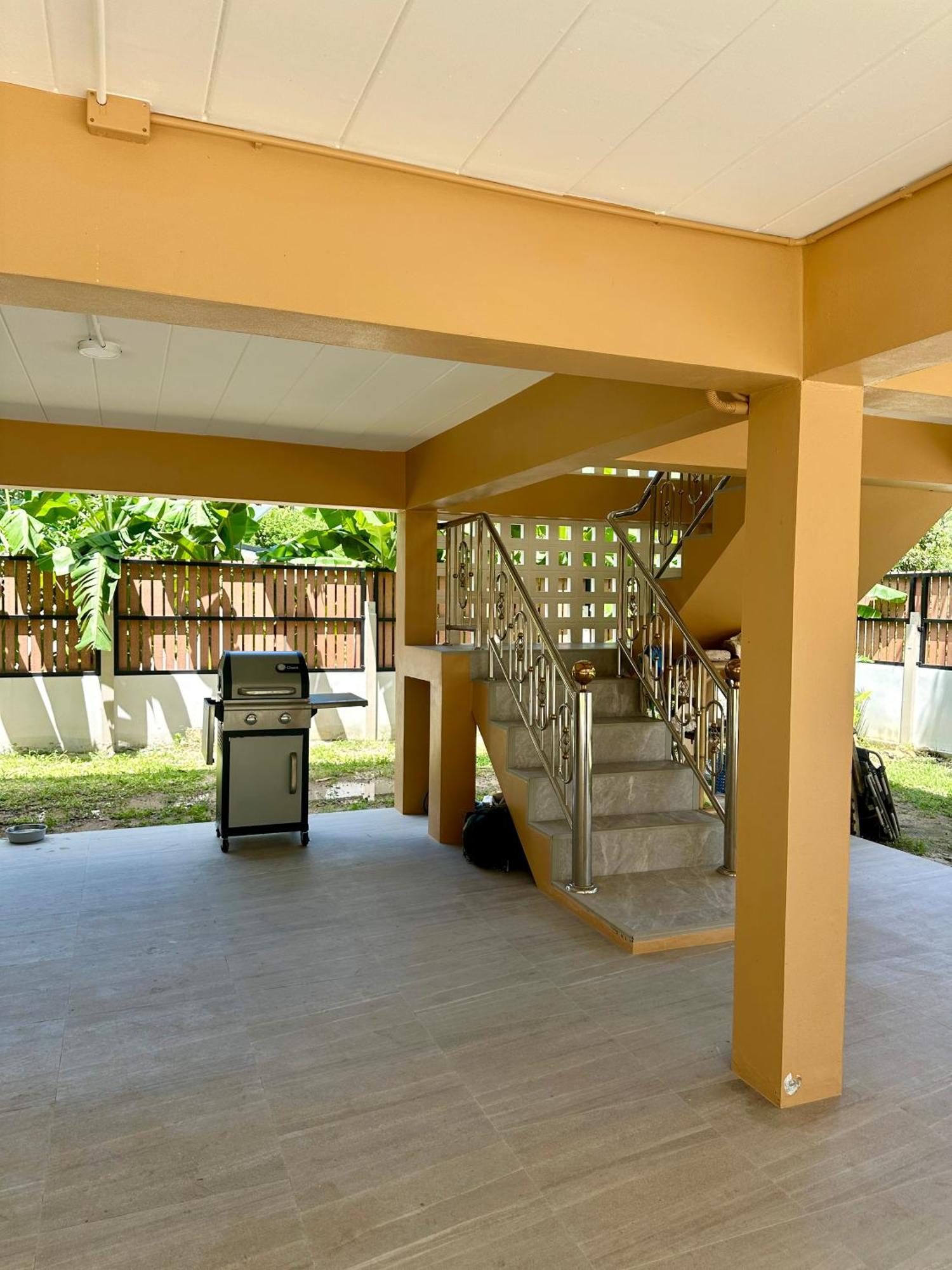 Tropical Thai Villa โฉลกหลำ ภายนอก รูปภาพ