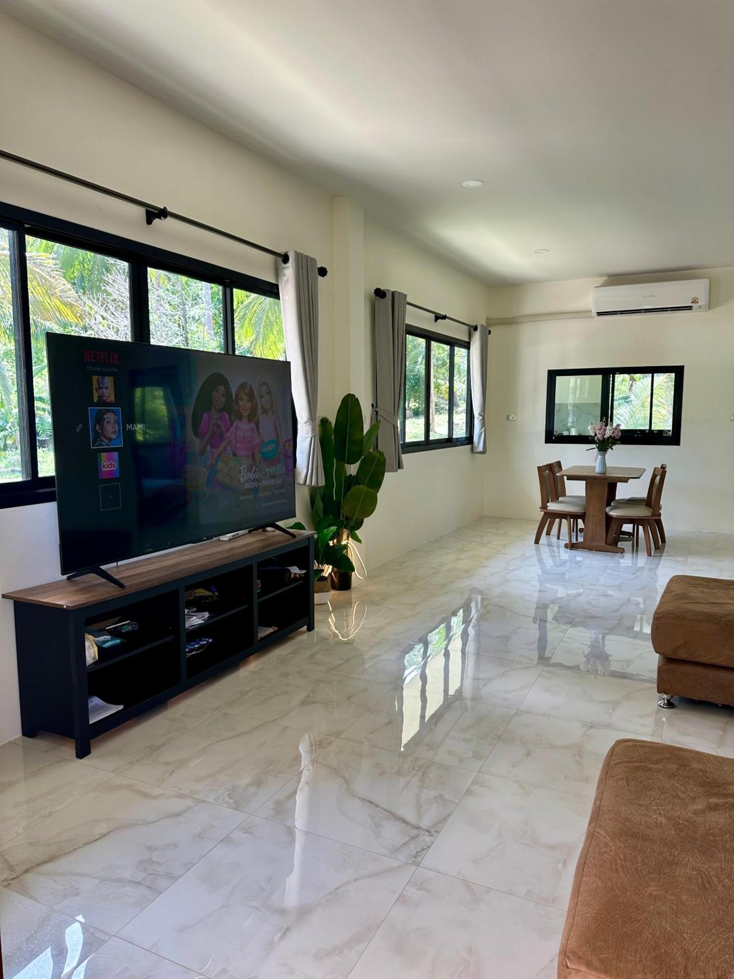 Tropical Thai Villa โฉลกหลำ ภายนอก รูปภาพ