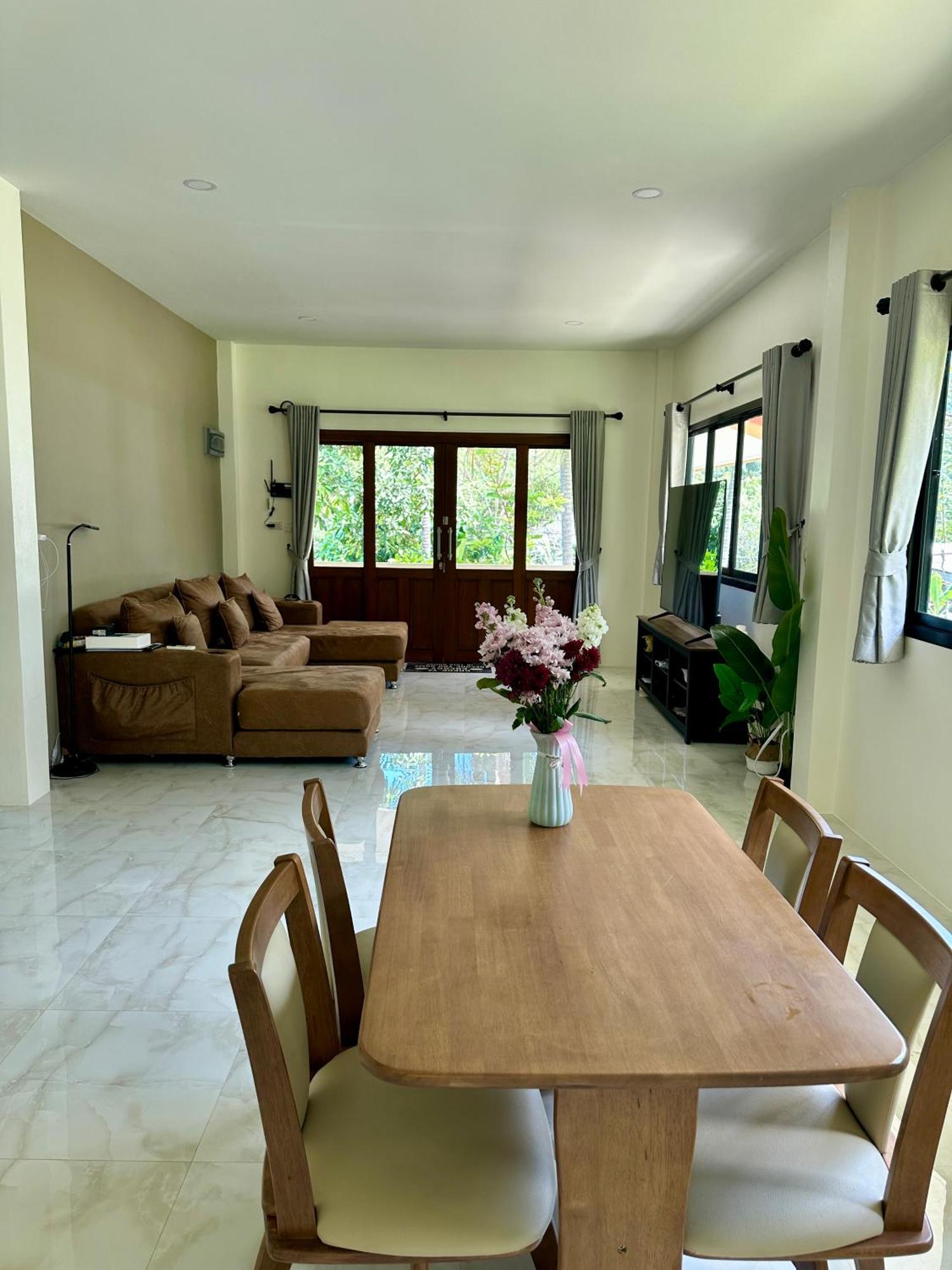 Tropical Thai Villa โฉลกหลำ ภายนอก รูปภาพ